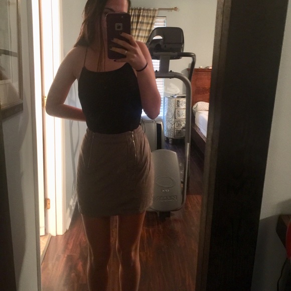 Kendall & Kylie Suede Mini Skirt from PacSun - Picture 4 of 6